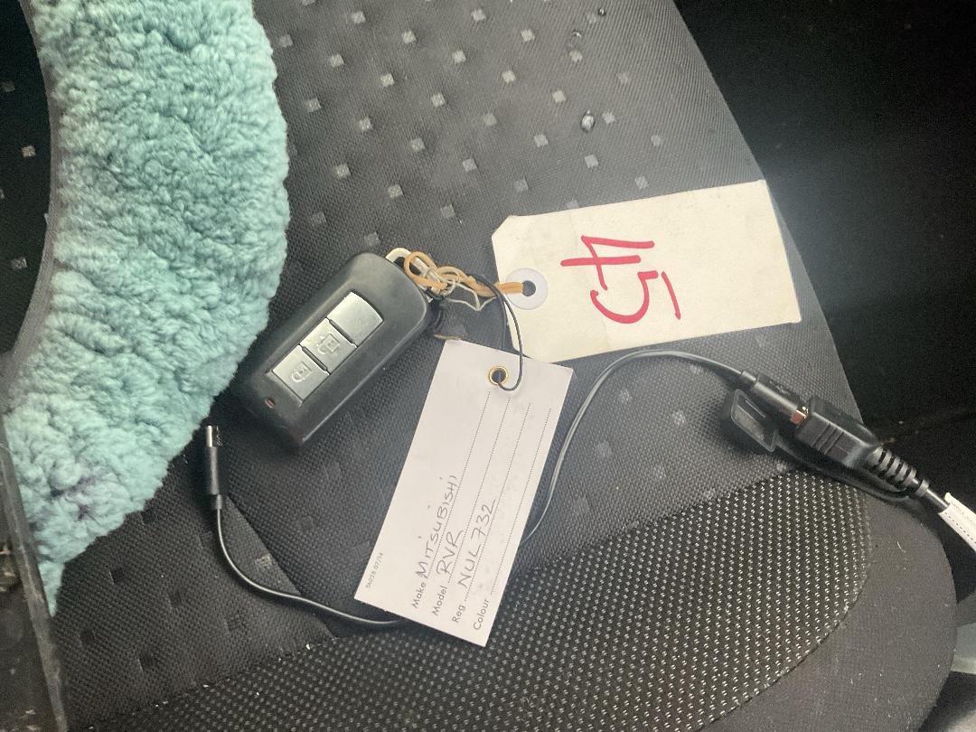 Photo '18' of Mitsubishi RVR