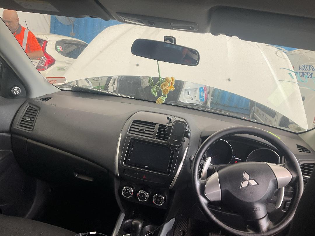 Photo '21' of Mitsubishi RVR