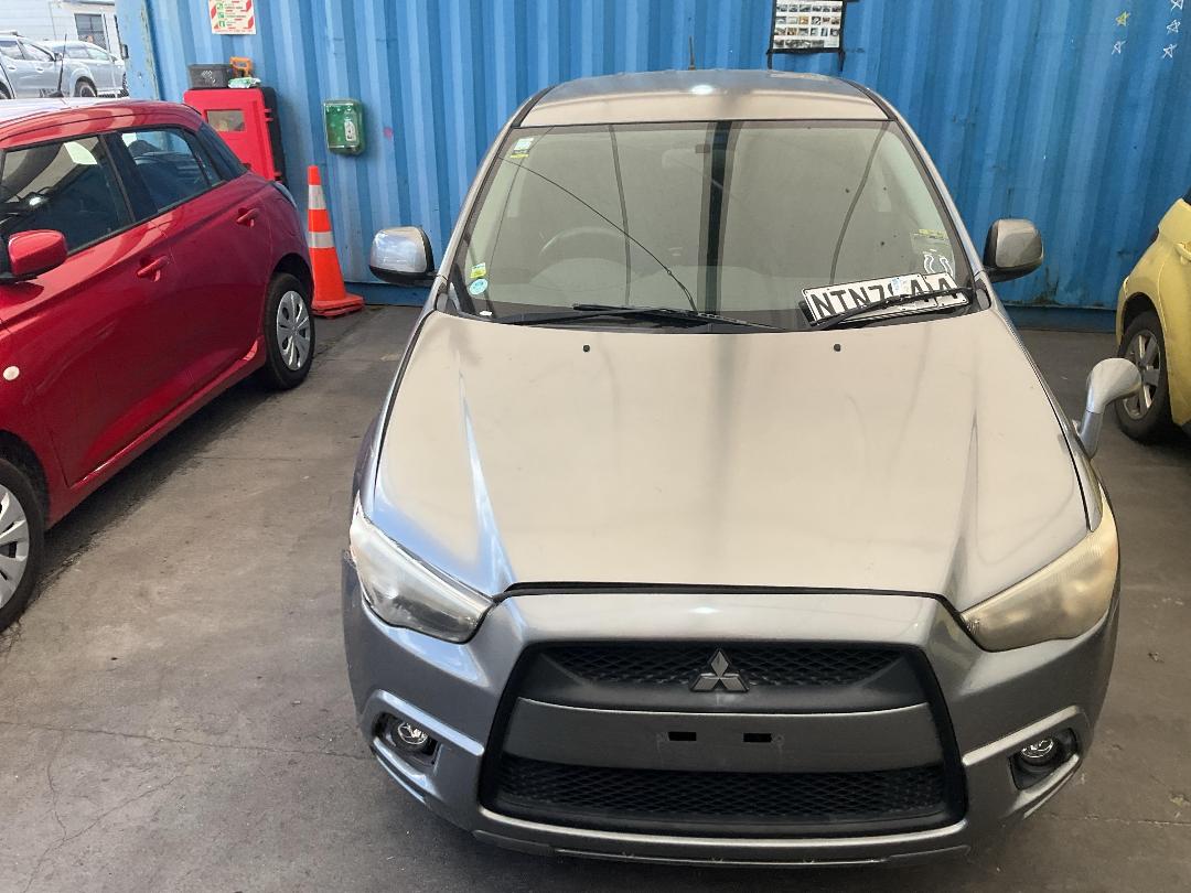 Photo '5' of Mitsubishi RVR Photo '5' of Mitsubishi RVR