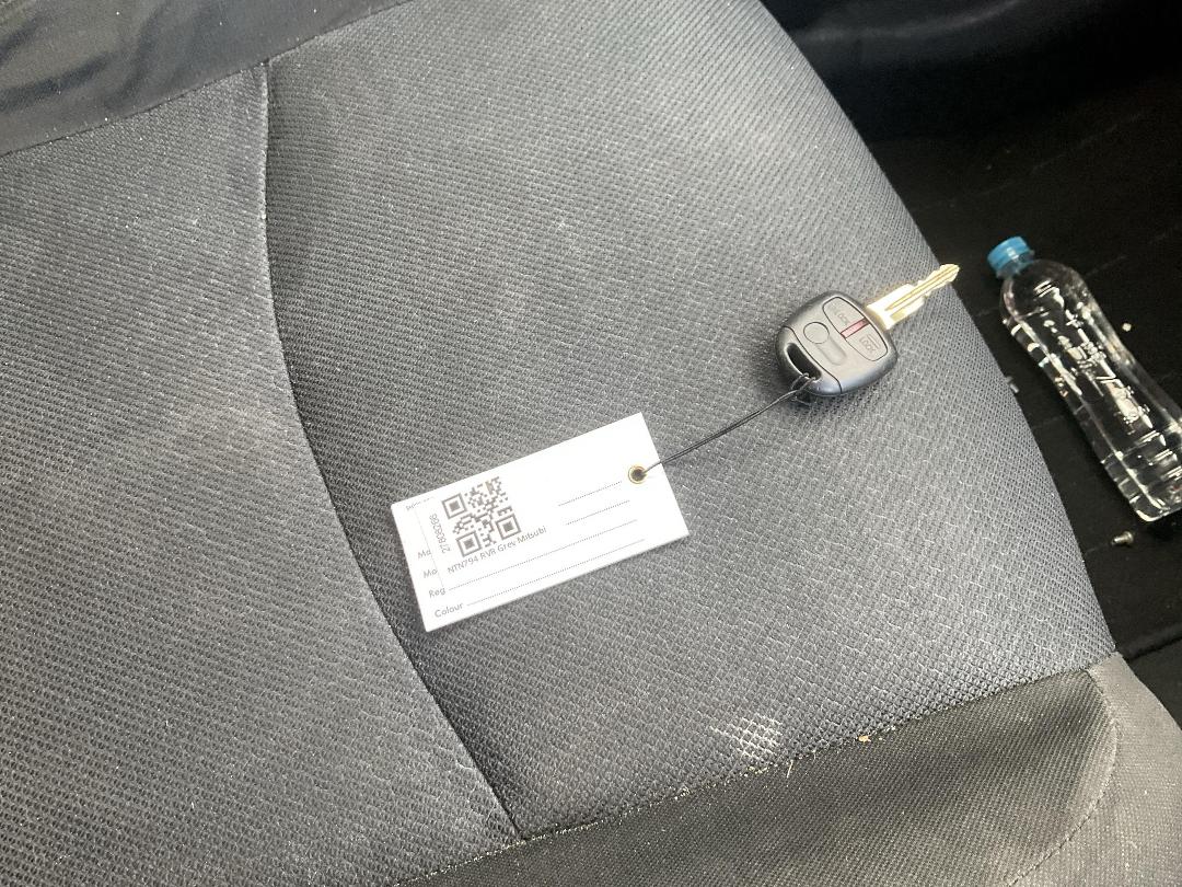 Photo '21' of Mitsubishi RVR Photo '21' of Mitsubishi RVR