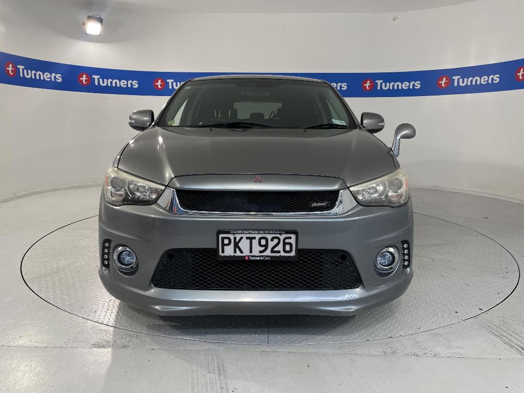 Photo '2' of Mitsubishi RVR