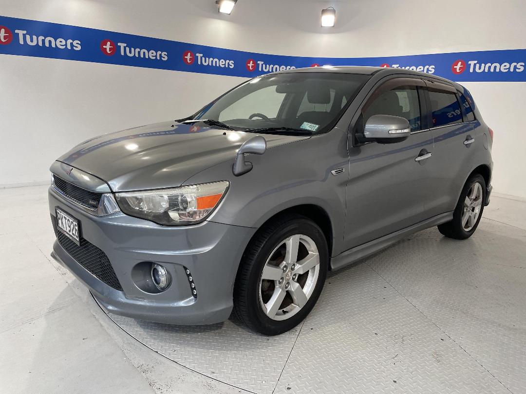 Photo '4' of Mitsubishi RVR