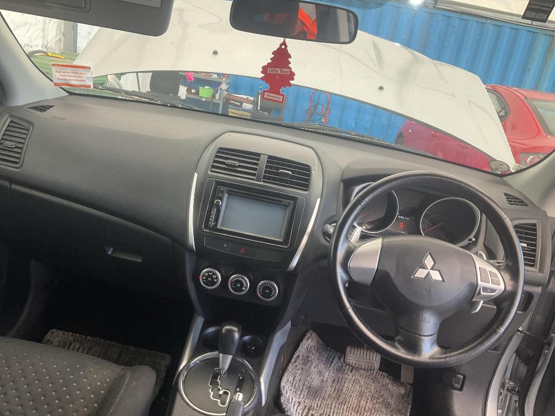 Photo '23' of Mitsubishi RVR G Photo '23' of Mitsubishi RVR G