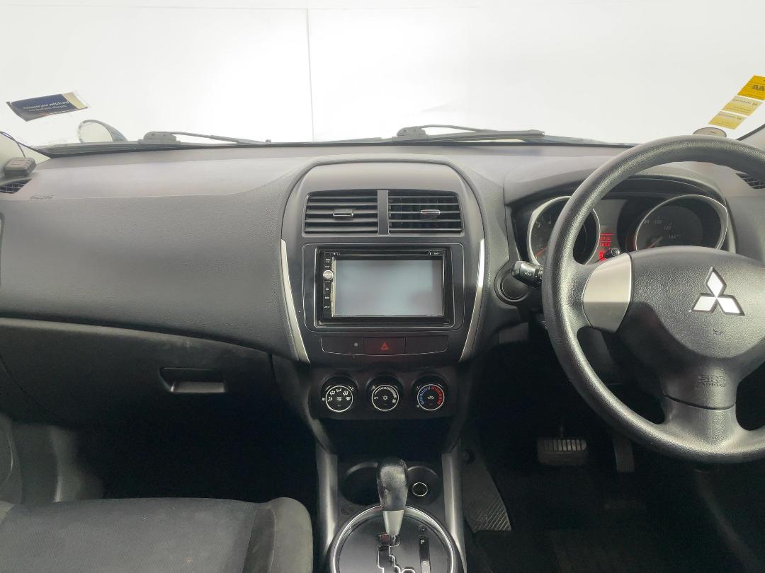 Photo '17' of Mitsubishi RVR Photo '17' of Mitsubishi RVR