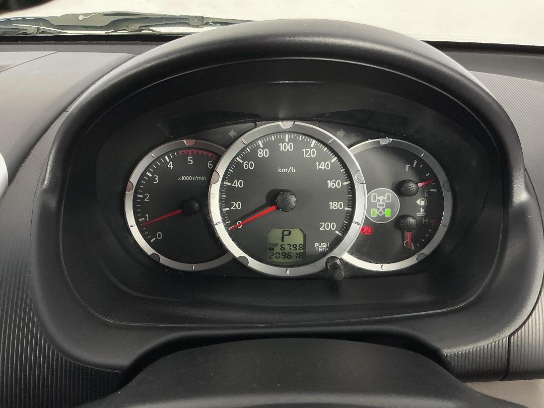 Photo '21' of Mitsubishi Triton