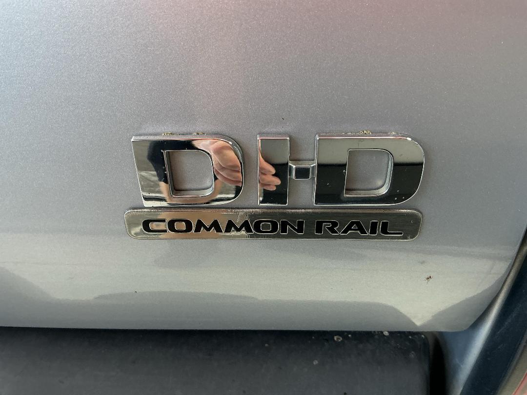 Photo '30' of Mitsubishi Triton