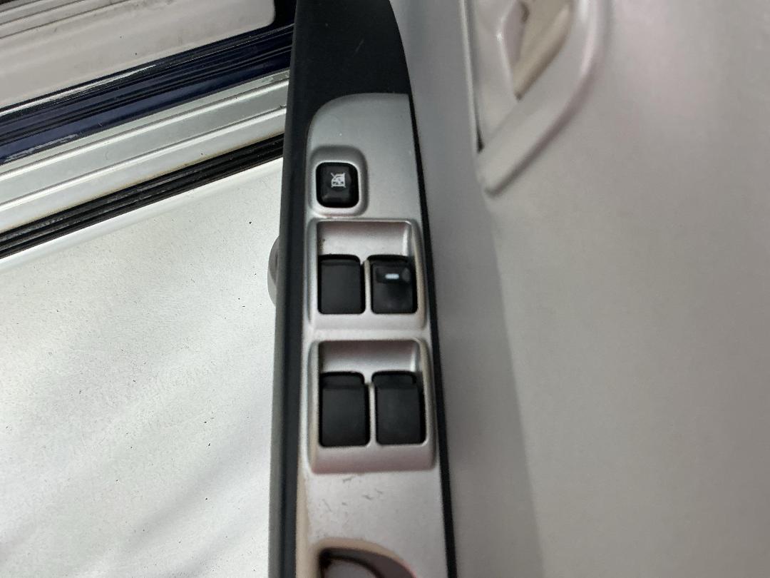 Photo '23' of Mitsubishi Triton Photo '23' of Mitsubishi Triton