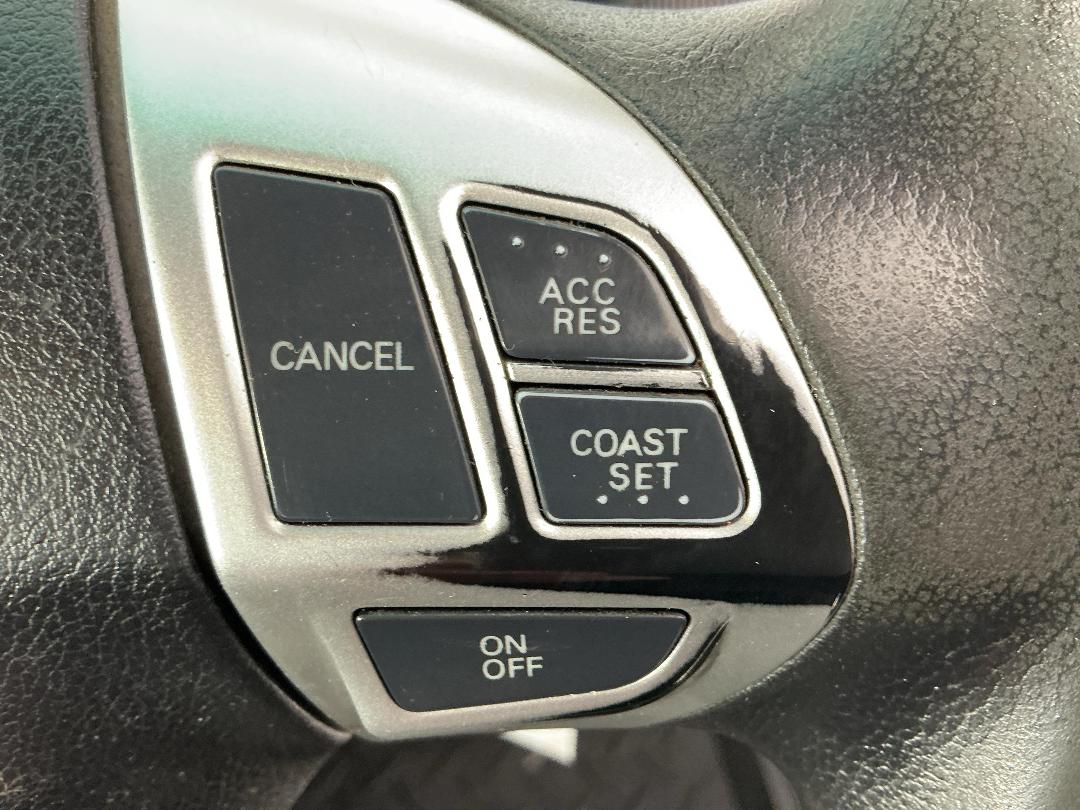 Photo '25' of Mitsubishi Triton Photo '25' of Mitsubishi Triton