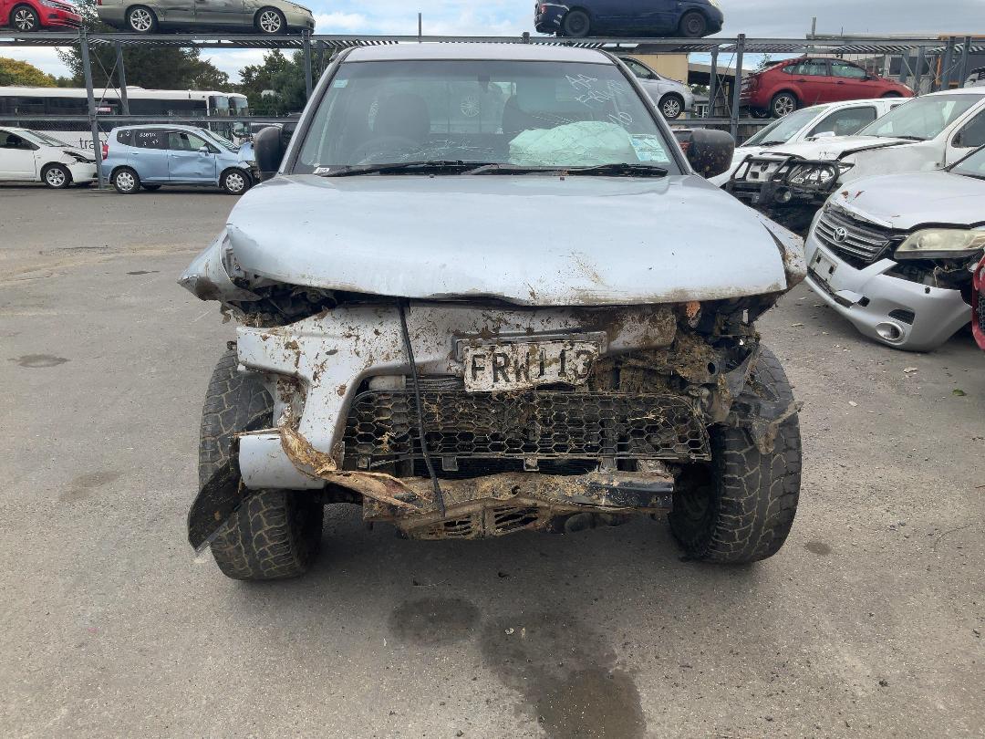 Photo '2' of Mitsubishi Triton D/CAB GL