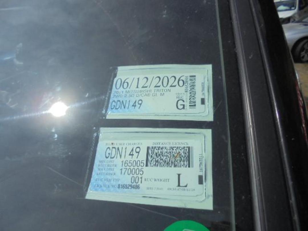 Photo '5' of Mitsubishi Triton D/CAB GL