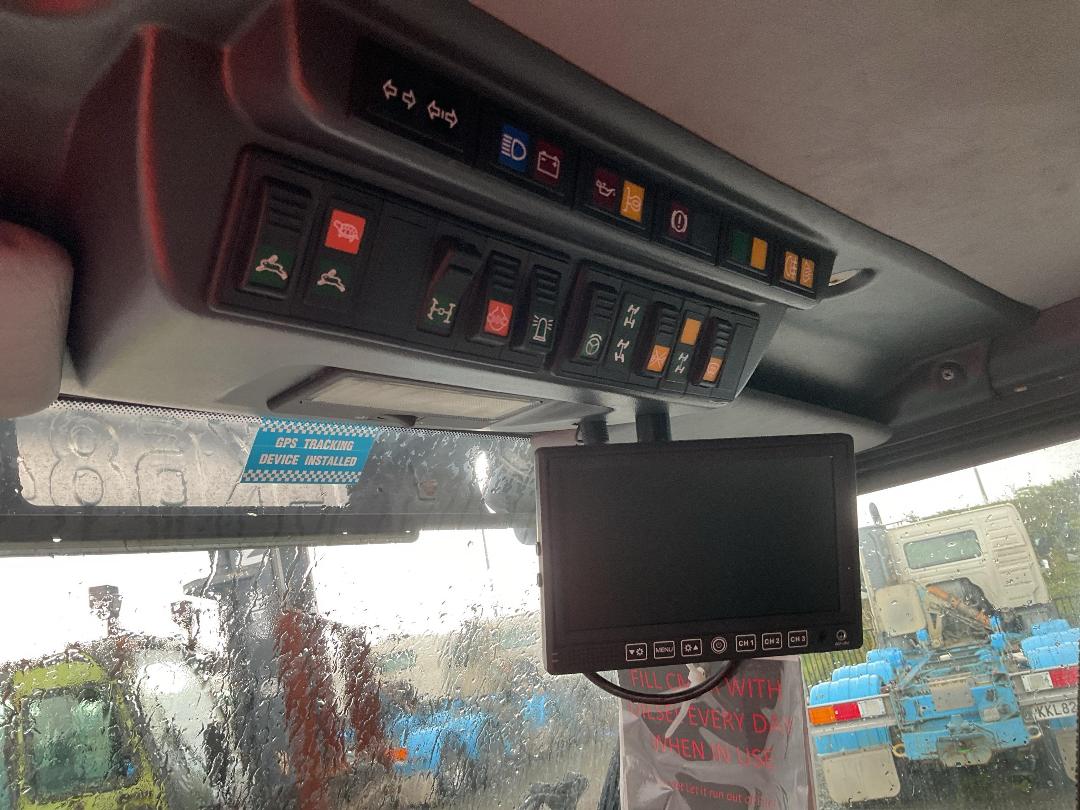 Photo '18' of Mobile Machine CMAR Sweeper