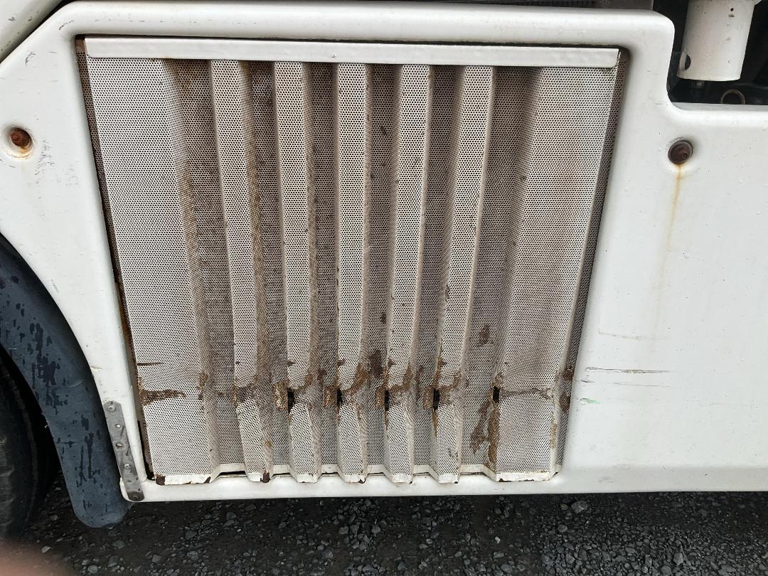 Photo '21' of Mobile Machine CMAR Sweeper