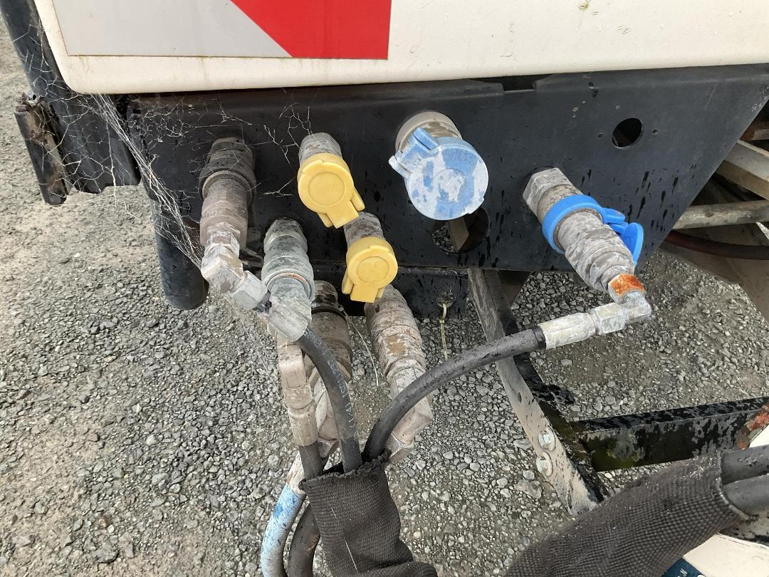 Photo '23' of Mobile Machine CMAR Sweeper