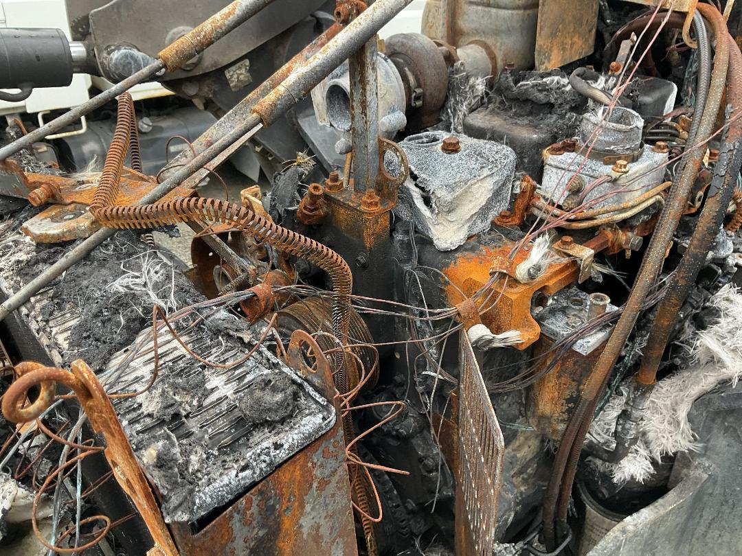 Photo '17' of New Holland T5050 Tractor