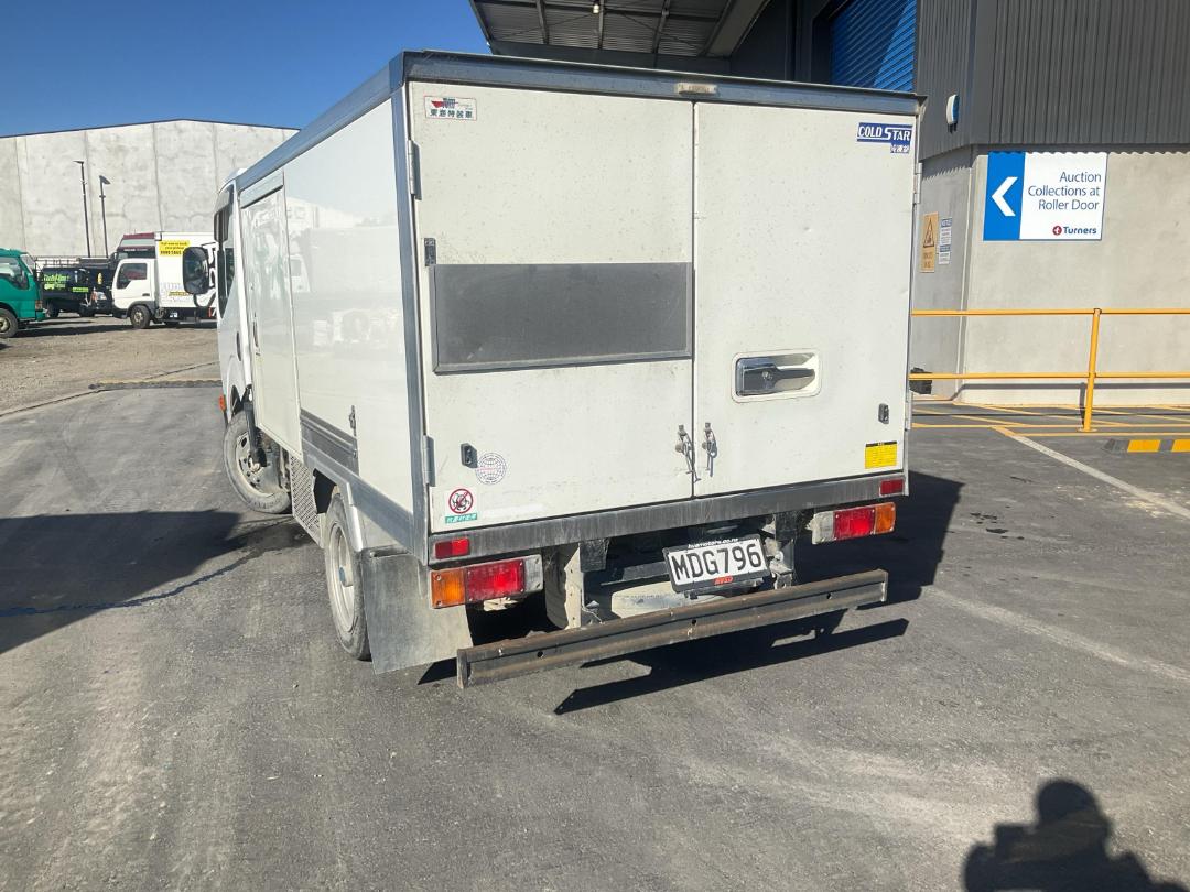 Photo '27' of Nissan Atlas Chiller Photo '27' of Nissan Atlas Chiller