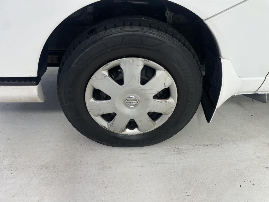 Photo '10' of Nissan Caravan Photo '10' of Nissan Caravan