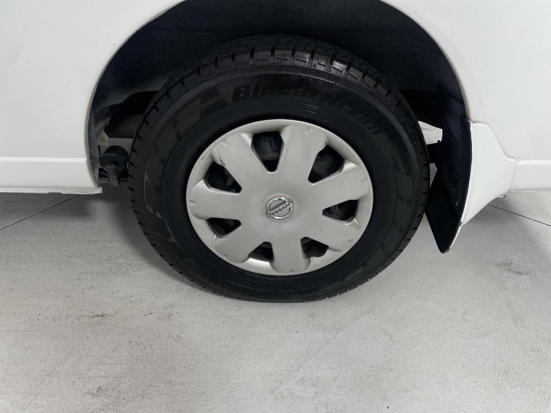 Photo '11' of Nissan Caravan Photo '11' of Nissan Caravan