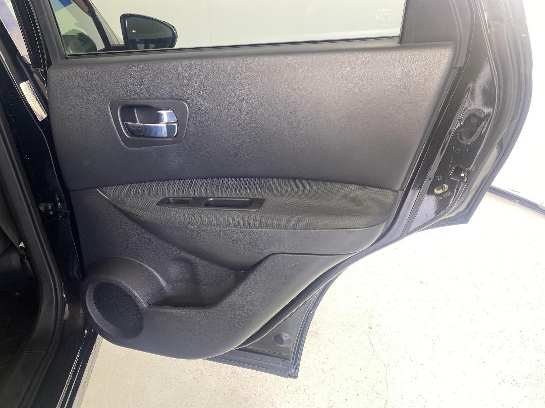 Photo '19' of Nissan Dualis