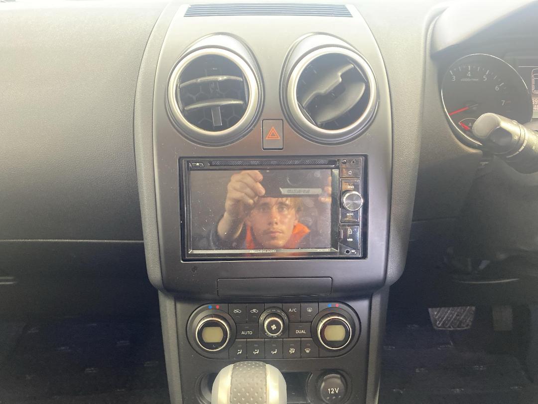 Photo '18' of Nissan Dualis