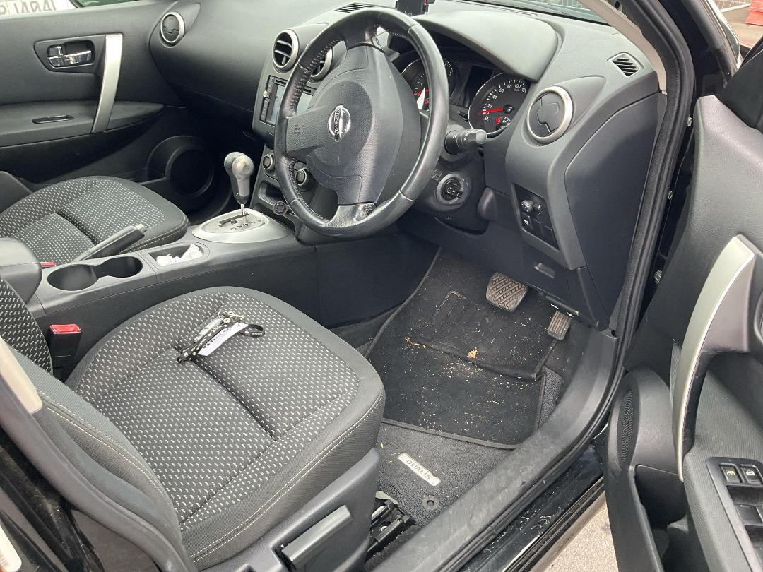 Photo '12' of Nissan Dualis