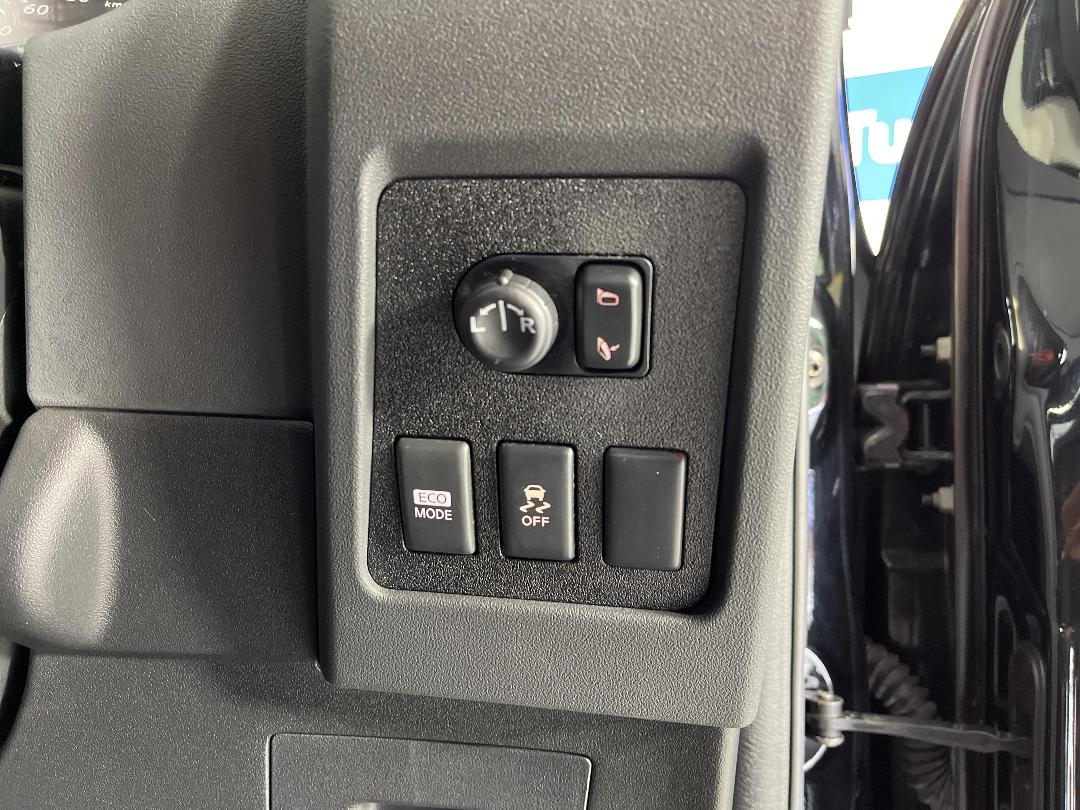 Photo '24' of Nissan Dualis