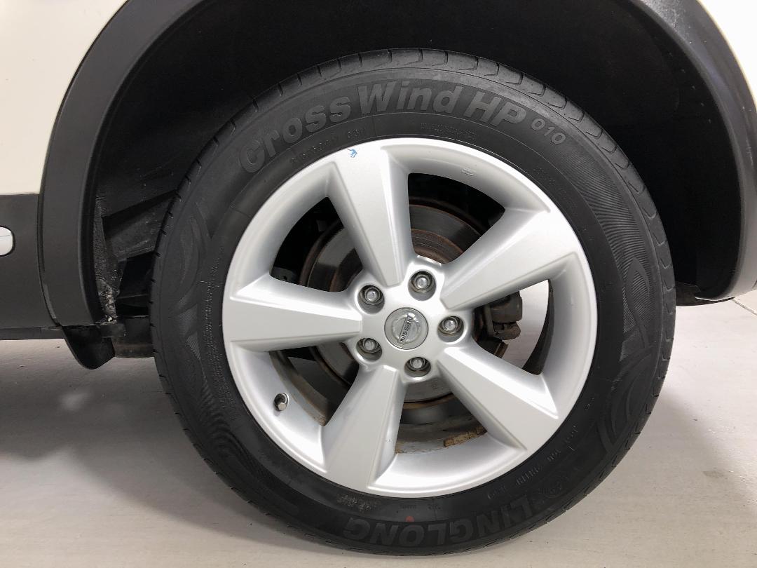 Photo '11' of Nissan Dualis