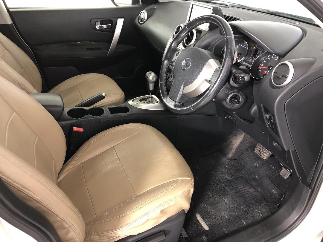 Photo '16' of Nissan Dualis