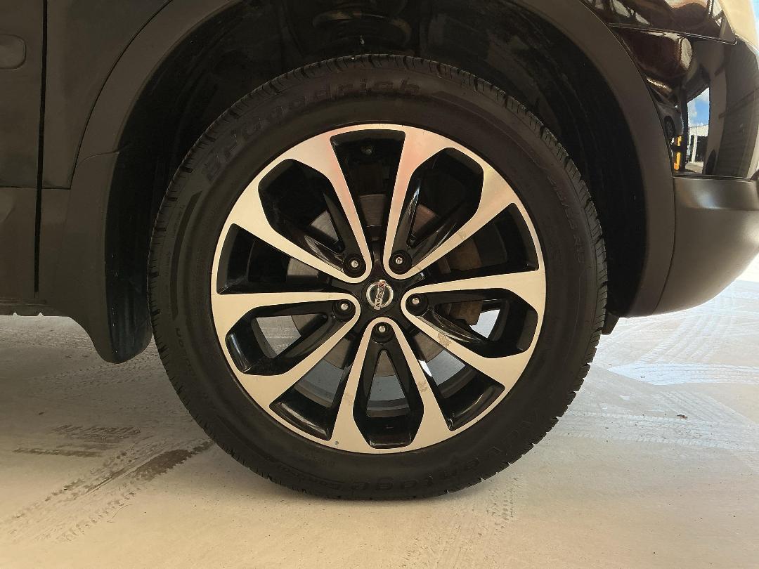 Photo '9' of Nissan Dualis