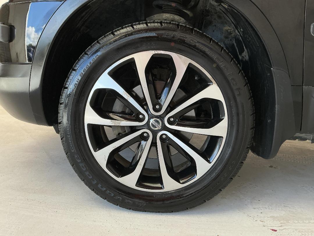 Photo '10' of Nissan Dualis