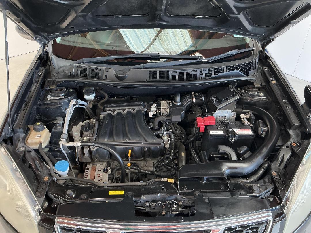 Photo '13' of Nissan Dualis