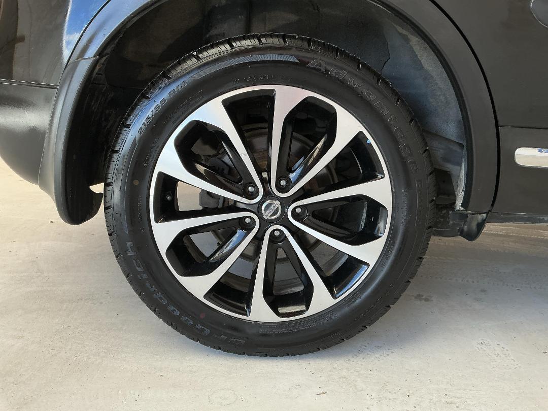 Photo '12' of Nissan Dualis