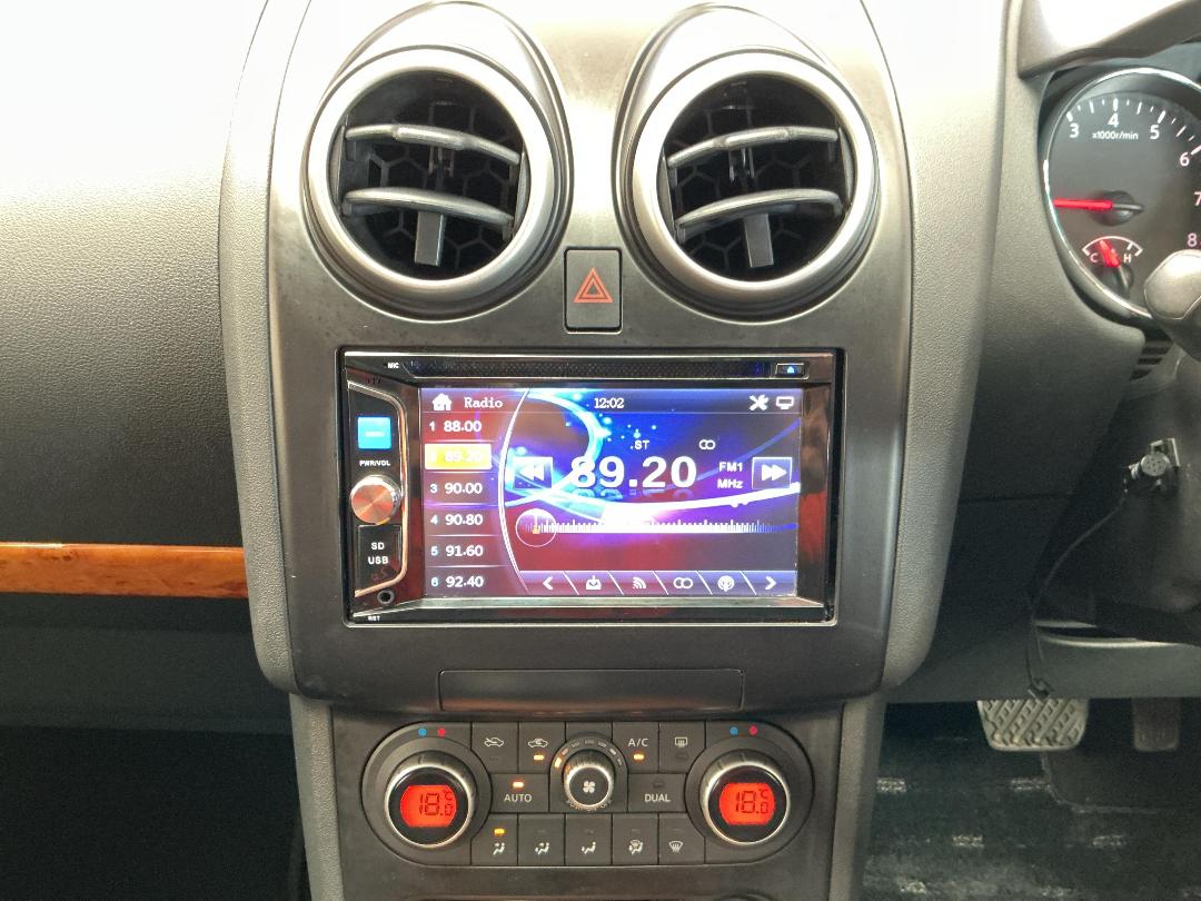 Photo '18' of Nissan Dualis