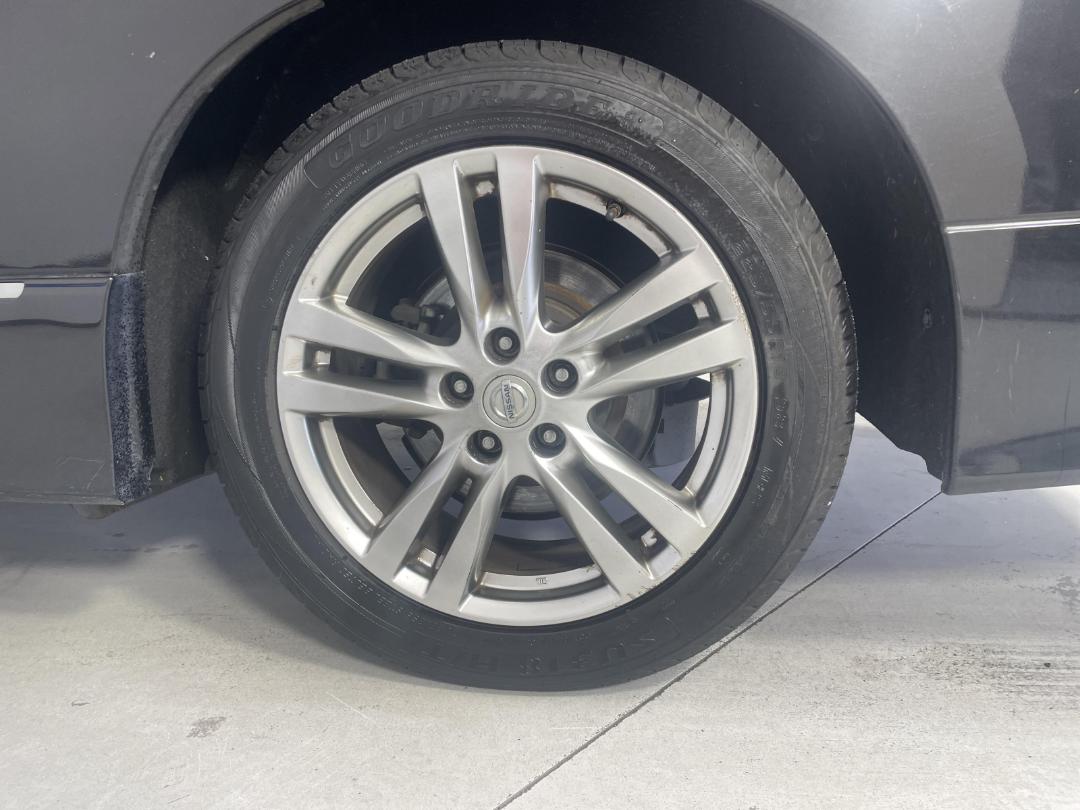 Photo '11' of Nissan Elgrand Photo '11' of Nissan Elgrand