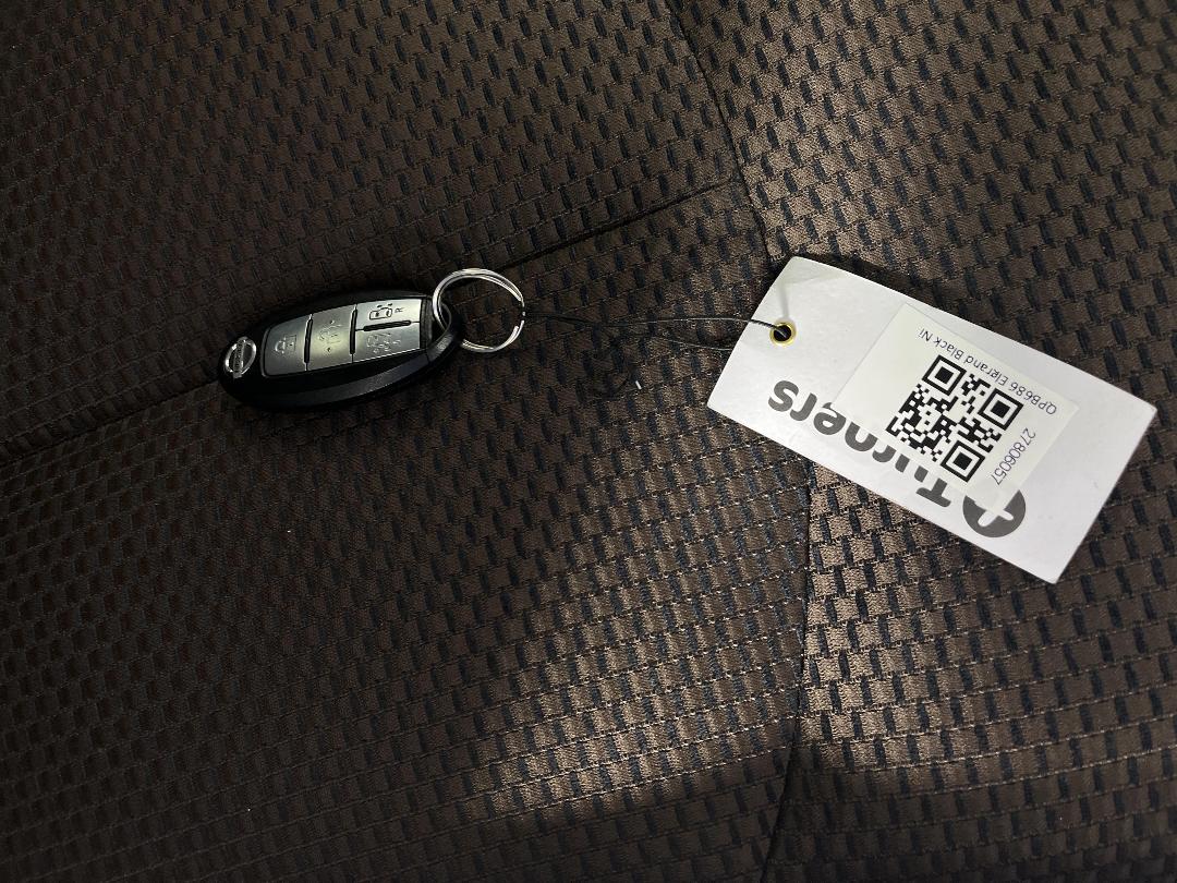 Photo '22' of Nissan Elgrand Photo '22' of Nissan Elgrand