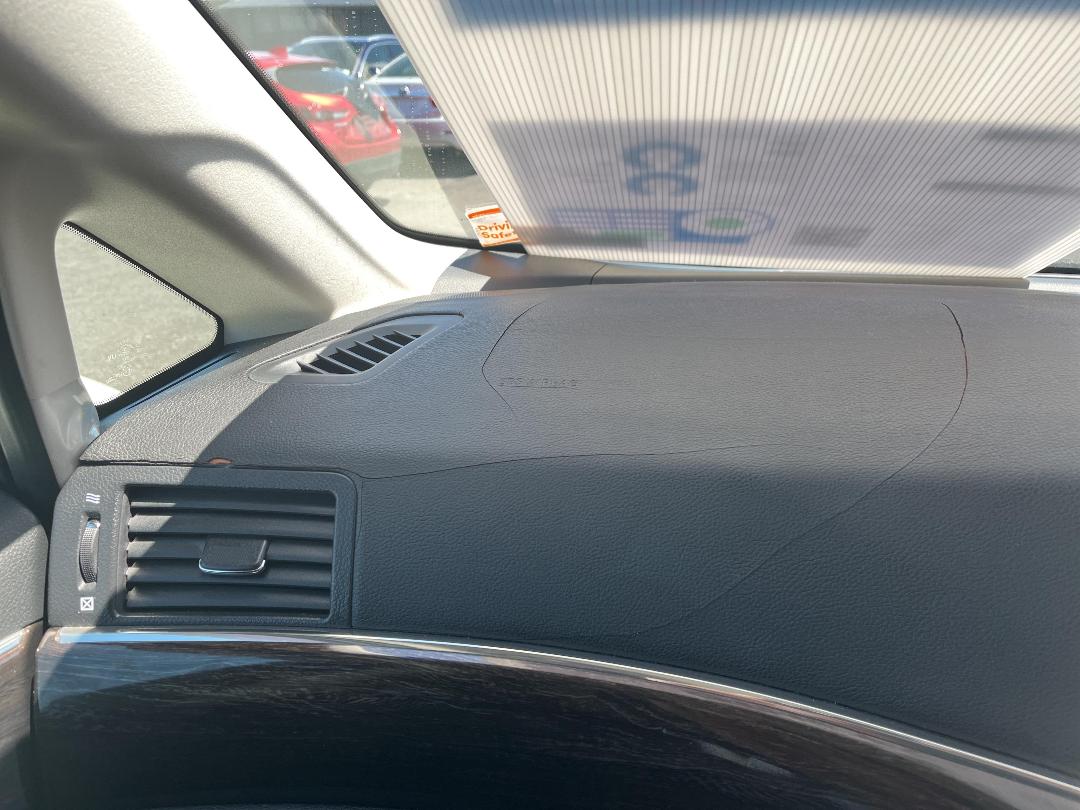 Photo '31' of Nissan Elgrand Photo '31' of Nissan Elgrand