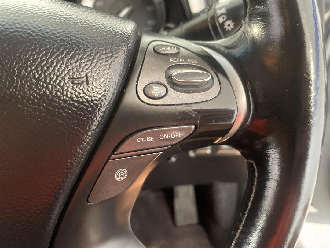 Photo '25' of Nissan Fuga