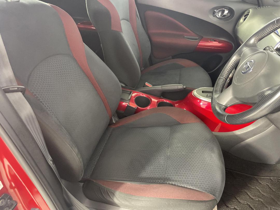 Photo '16' of Nissan Juke Photo '16' of Nissan Juke