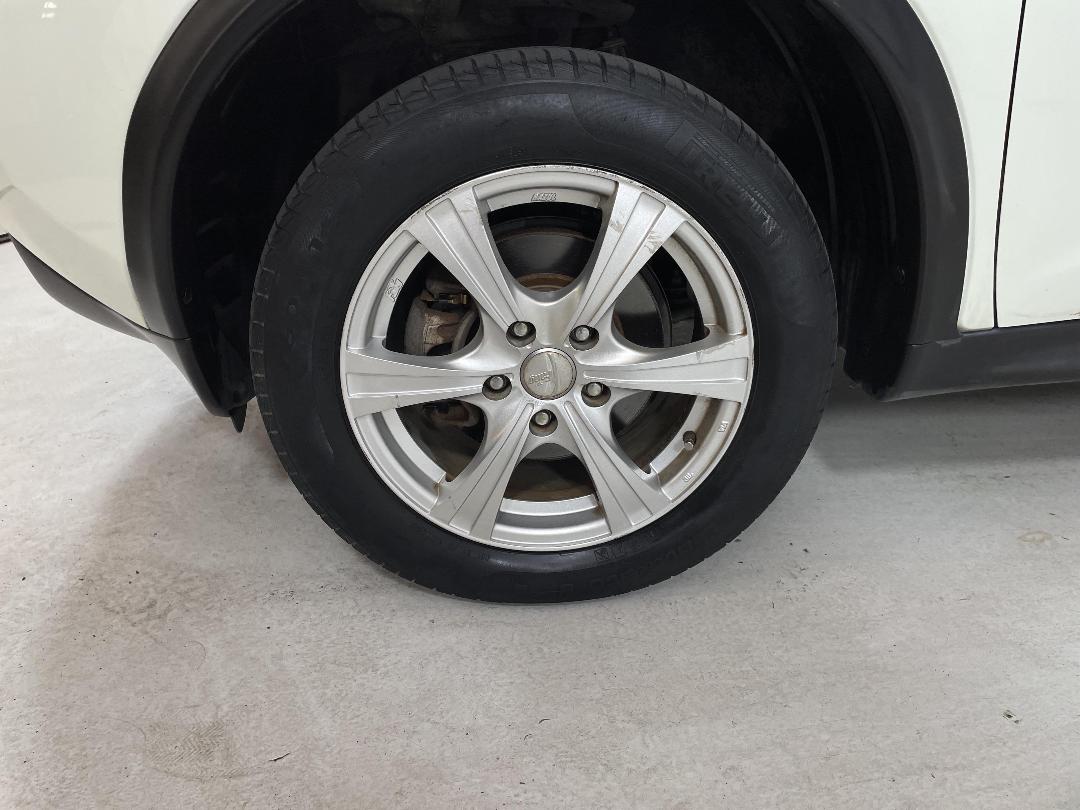 Photo '10' of Nissan Juke