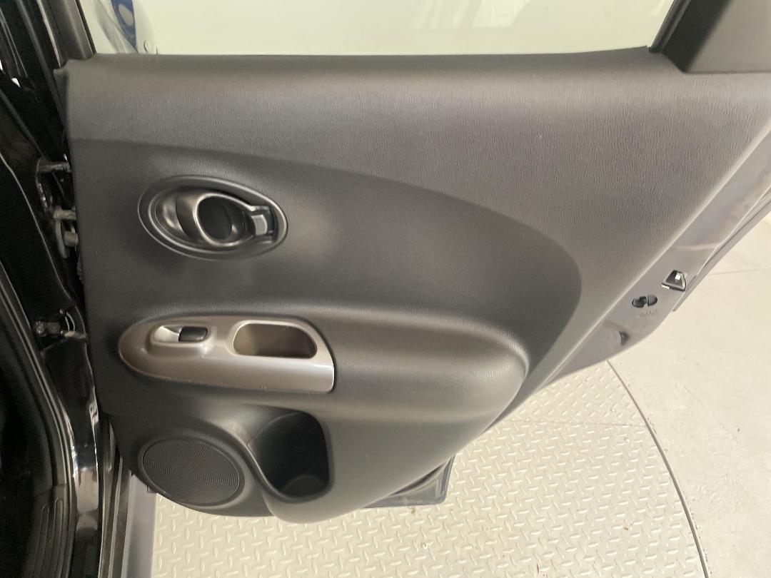 Photo '17' of Nissan Juke