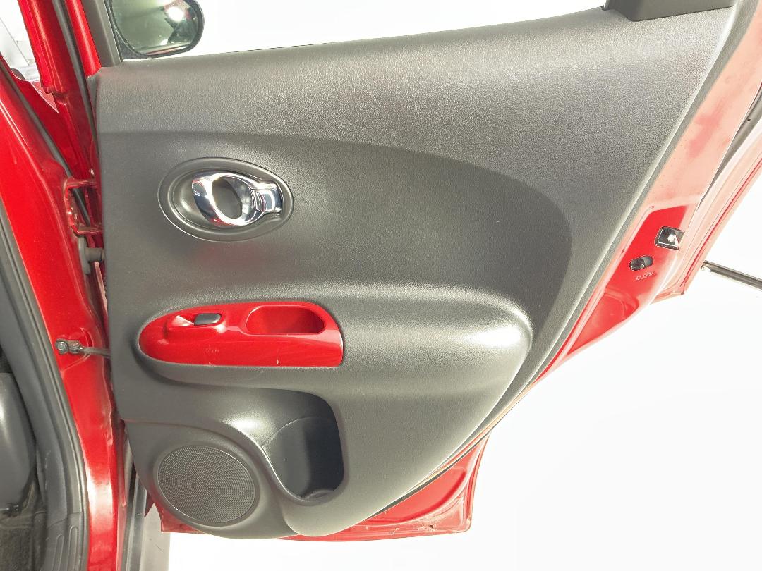 Photo '14' of Nissan Juke Photo '14' of Nissan Juke