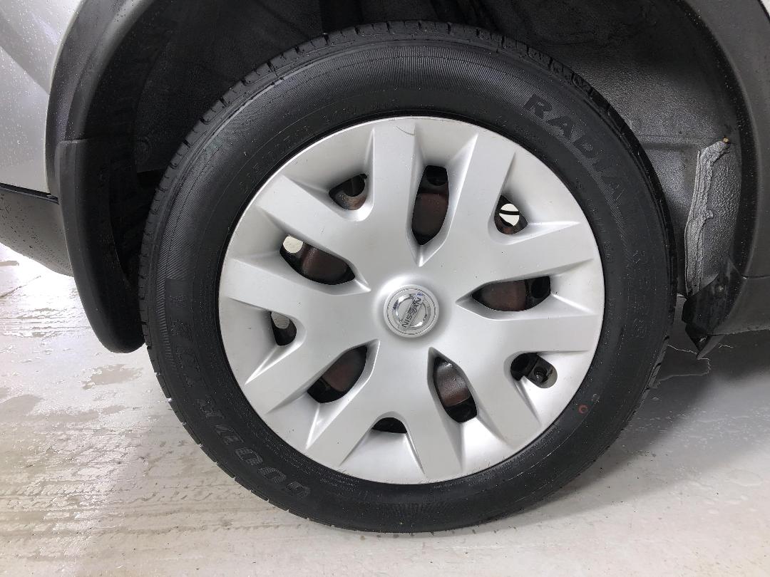 Photo '12' of Nissan Juke