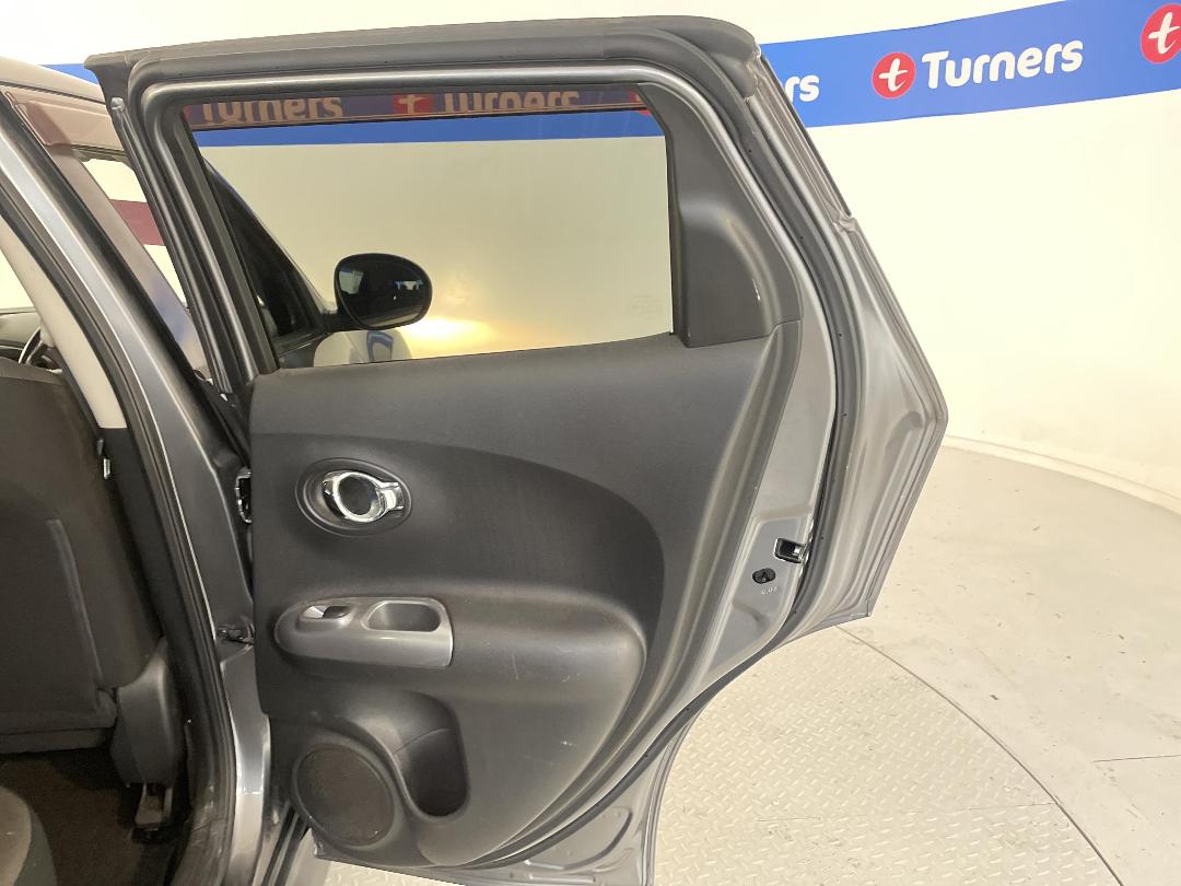 Photo '17' of Nissan Juke