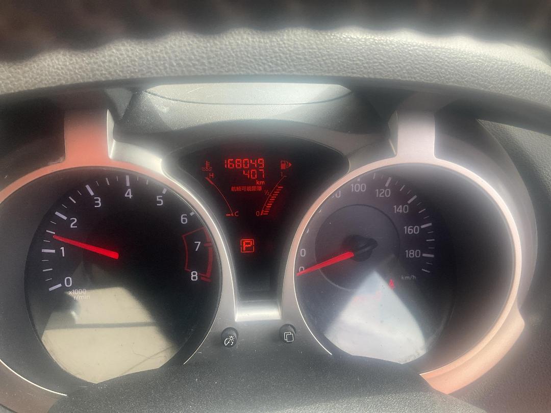 Photo '8' of Nissan Juke