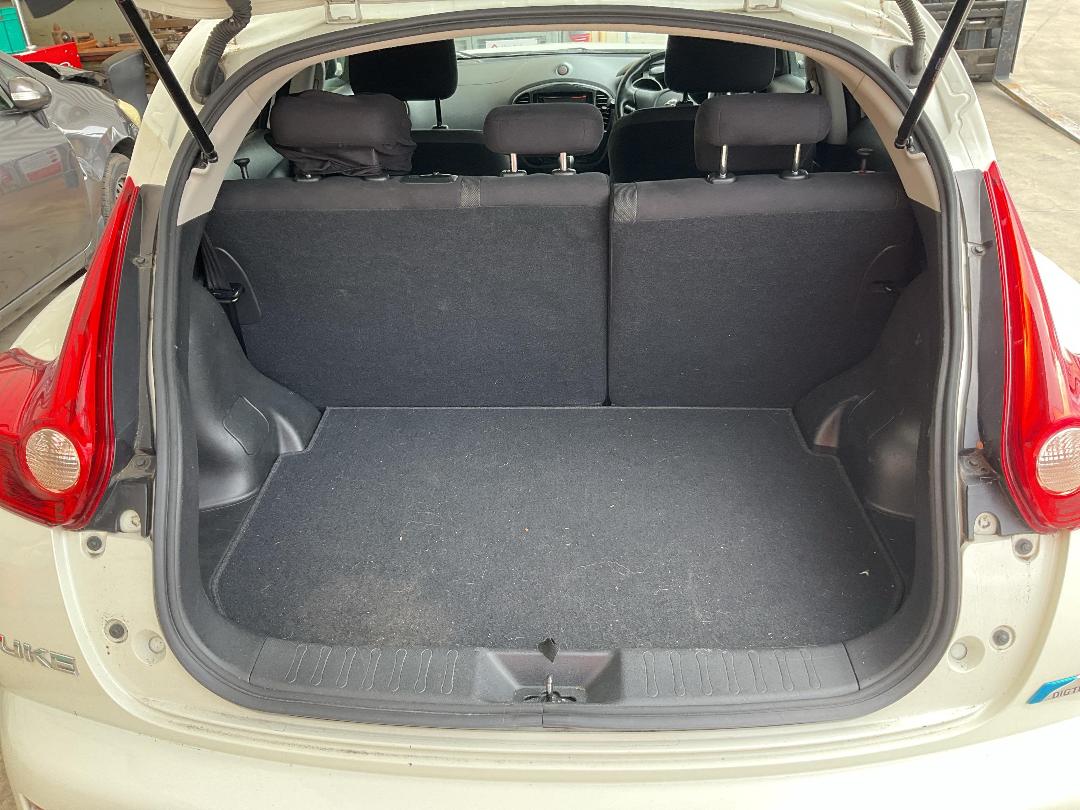 Photo '11' of Nissan Juke