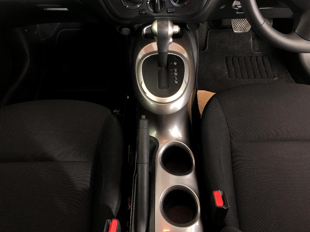 Photo '20' of Nissan Juke