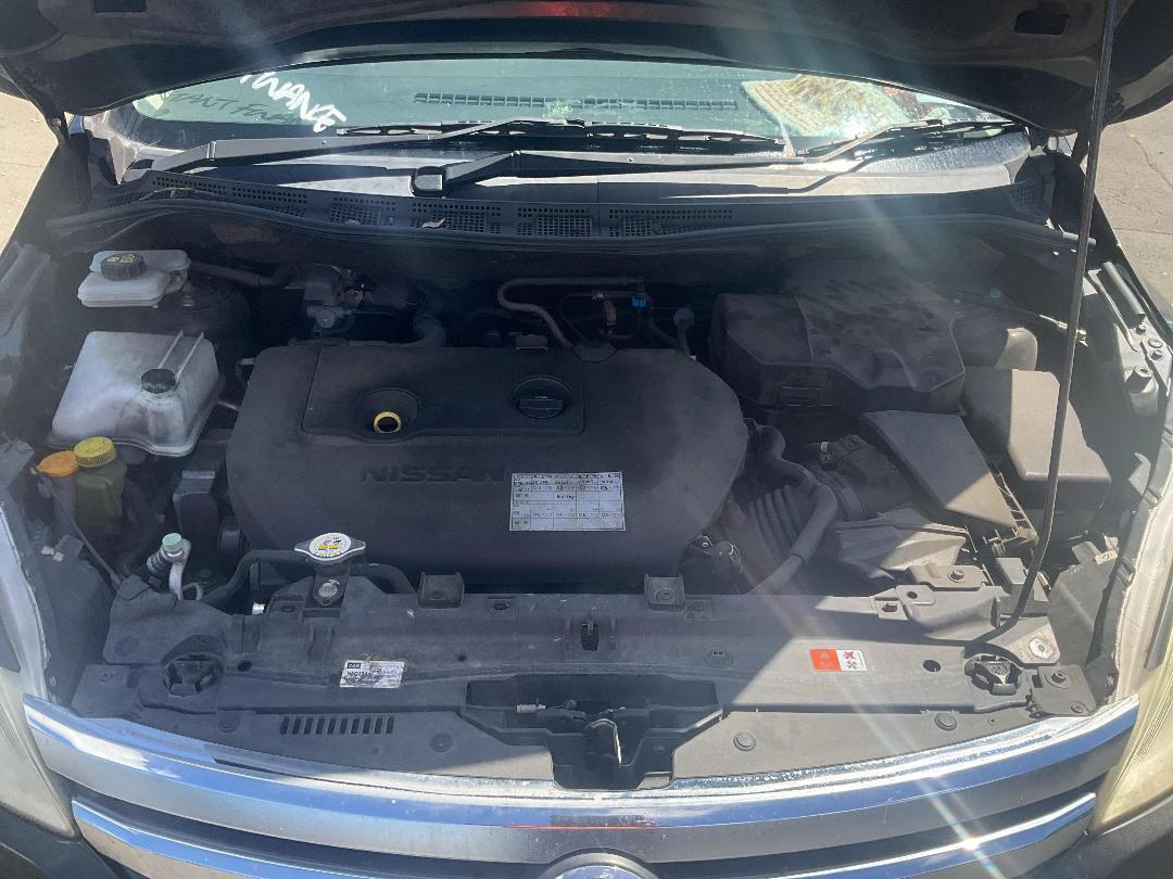 Photo '2' of Nissan Lafesta Photo '2' of Nissan Lafesta