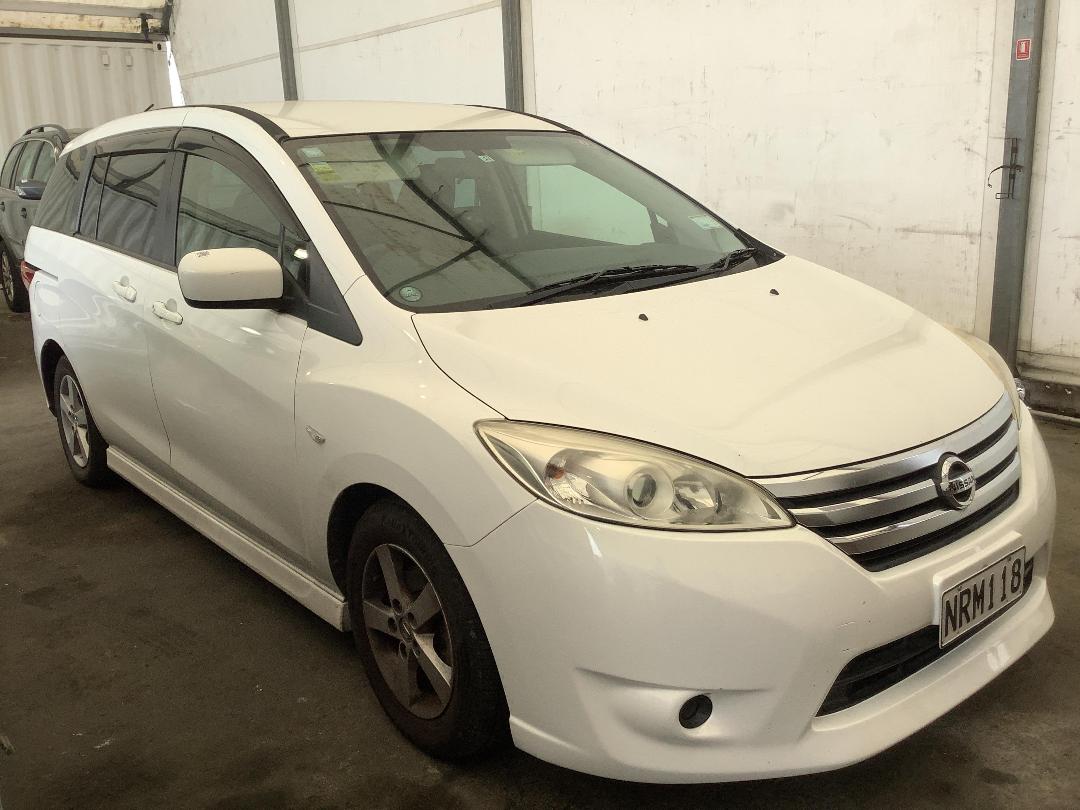 Photo '3' of Nissan Lafesta Highway Star Photo '3' of Nissan Lafesta Highway Star