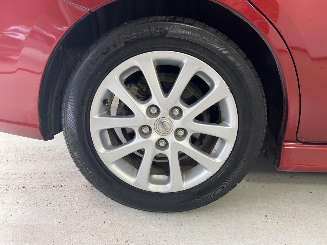 Photo '12' of Nissan Lafesta Photo '12' of Nissan Lafesta