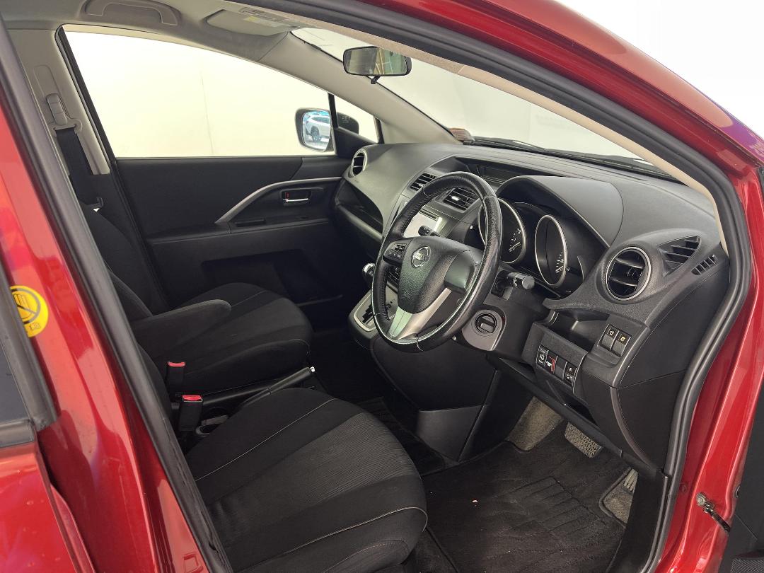 Photo '16' of Nissan Lafesta Photo '16' of Nissan Lafesta