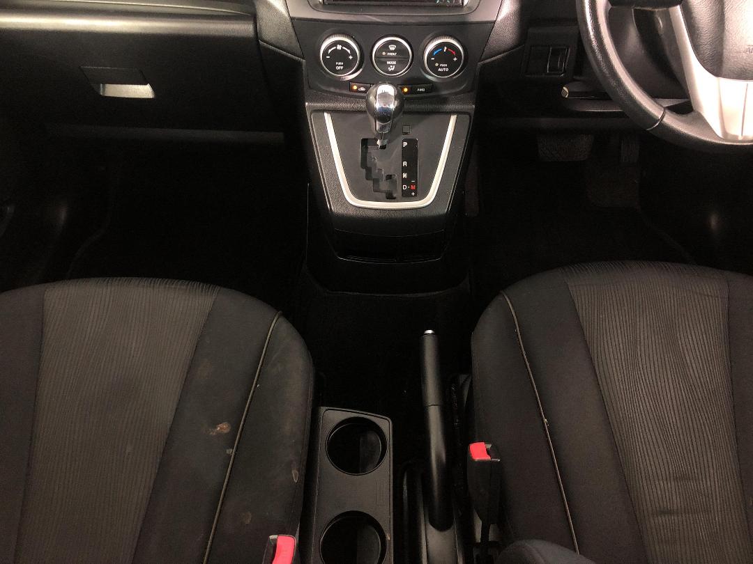 Photo '18' of Nissan Lafesta Photo '18' of Nissan Lafesta